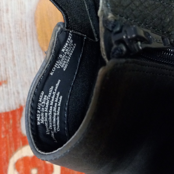 Simply Vera Vera Wang Vienna Blue, Pointed Toe, Inside Zip, Ankle Boots - Picture 2 of 16